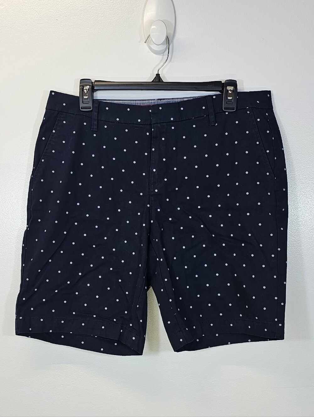NWOT Tommy Hilfiger Navy Polka Dot Women's Bermuda Shorts